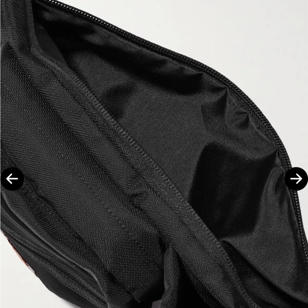 Carhartt Black Belt Bag - Picture 3 of 8